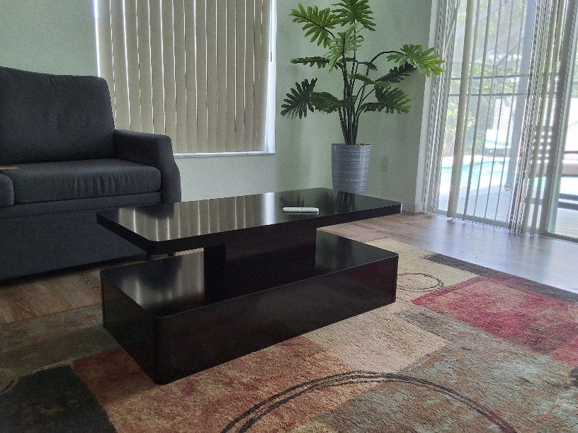 LED Coffee Table with Rounded Corner.
