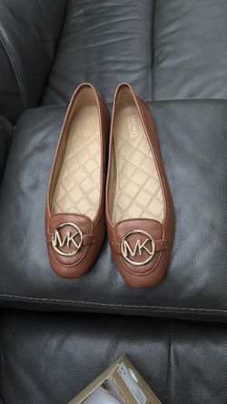 Brand New Michael Kors Flats Size 7