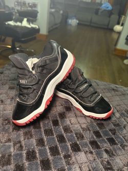 Air Jordan 11 Low Bred Sneakers kids 12c