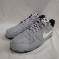 Nike Big Nike Low