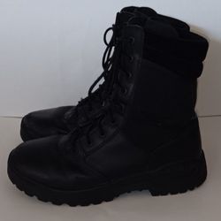 AS IS AS SEEN Magnum Stealth mens size 9 combat work safety slip/oil resistant boots $20 FIRM
