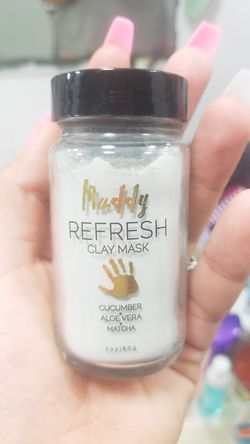 Muddy refresh clay mask