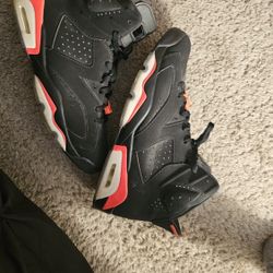 Jordan 6 Infared SIZE 12