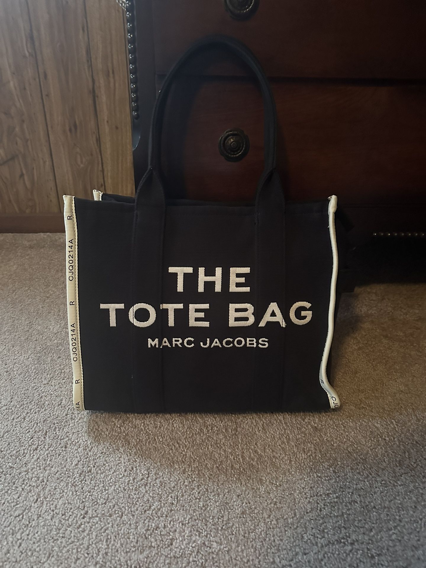 Marc Jacob’s Large Tote Bag