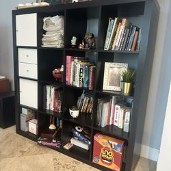 Modern Cube Storage Shelf with Adjustable Doors and Drawers – Excellent Condition