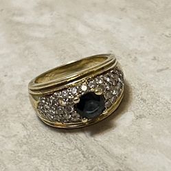 18kt Yellow Gold 1.1 CT Diamond And 1 CT Sapphire Ring 