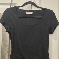 Medium pink rose black shirt 