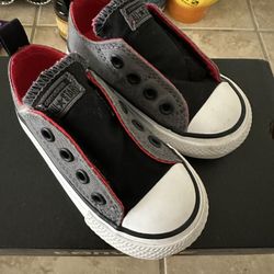 Converse Size: 5