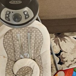 Graco Baby Swing