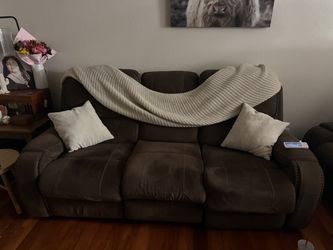 Free brown Couch
