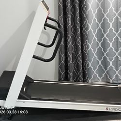 Landice L7 Treadmil