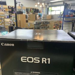 Canon R1