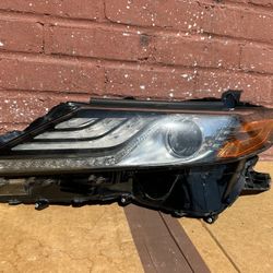 2018-2023 TOYOTA CAMRY XSE LH HEADLIGHT OEM