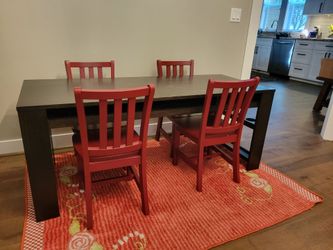 Art table, craft table, kids table; 4 chairs Crate & Barrel / Land of Nod
