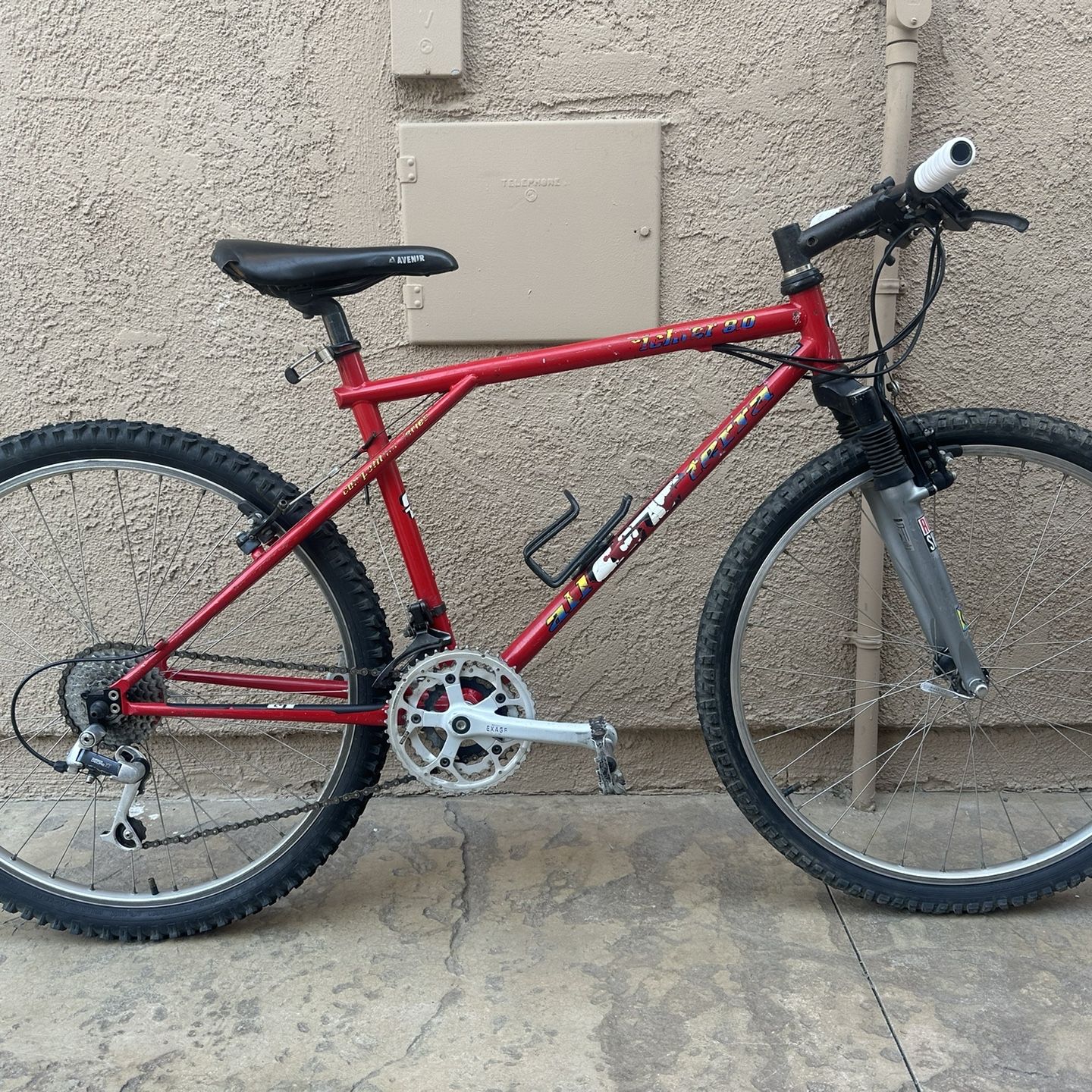GT ALL TERRA Mountain Bike 21 Speed Shimano Exage Rock Shox Fork