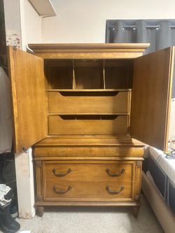 FREE DRESSER CHEST