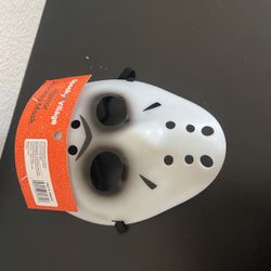 Horror Hockey Mask - HALLOWEEN - adult - NWT Spooky Village