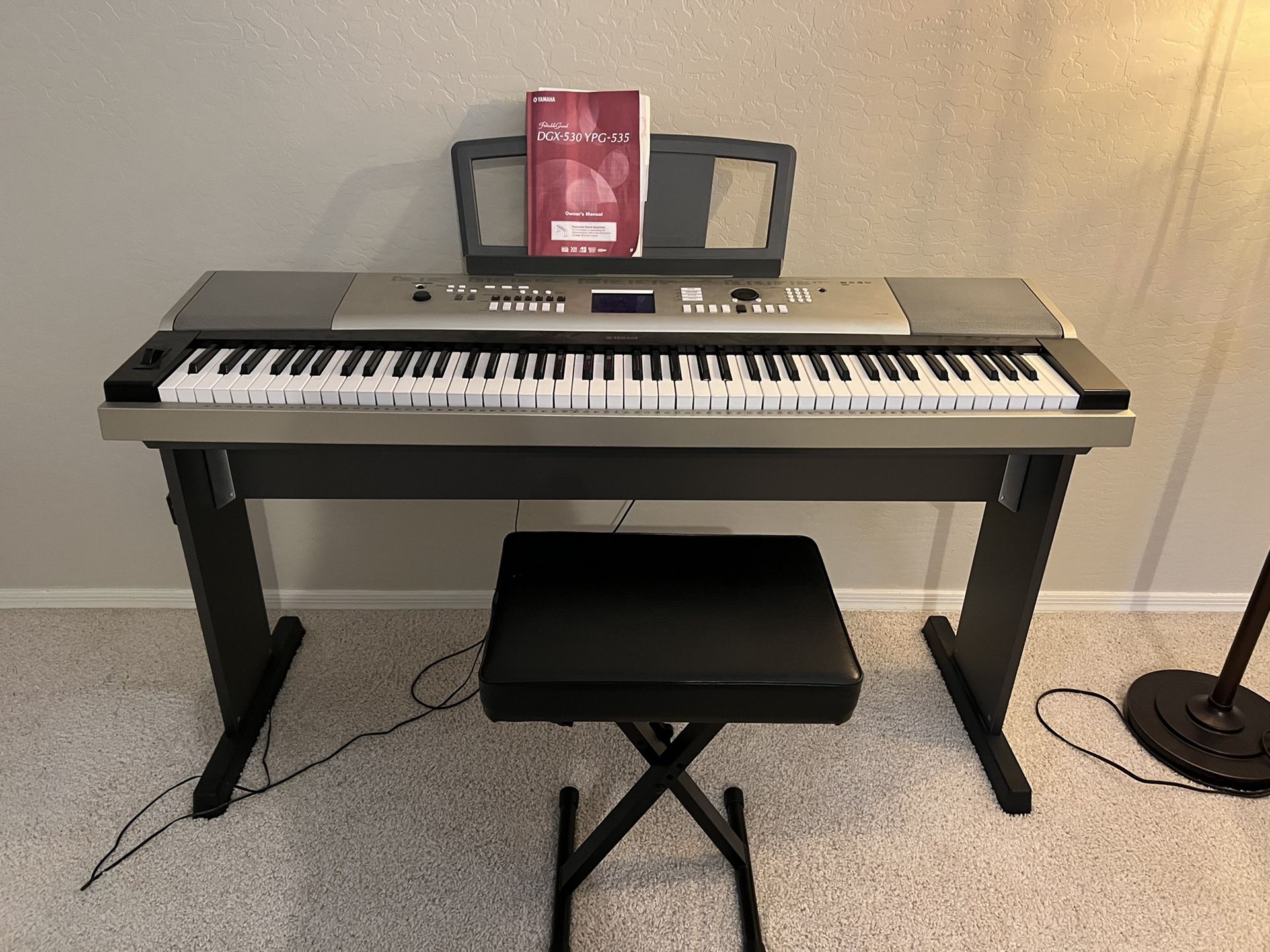 Yamaha YPG535 Piano