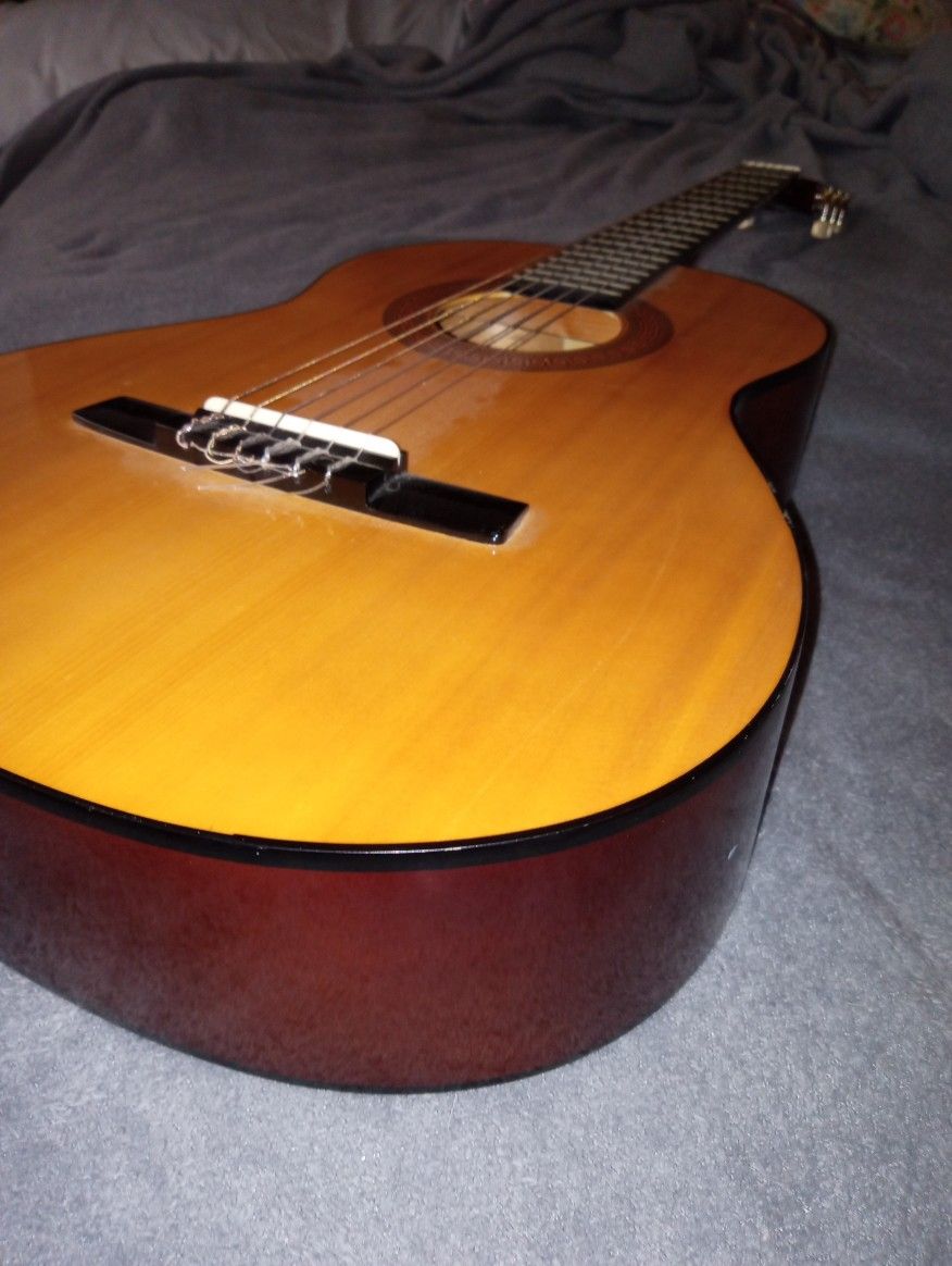 Hohner HC-03 3/4 Size Classical Acoustic Guitar