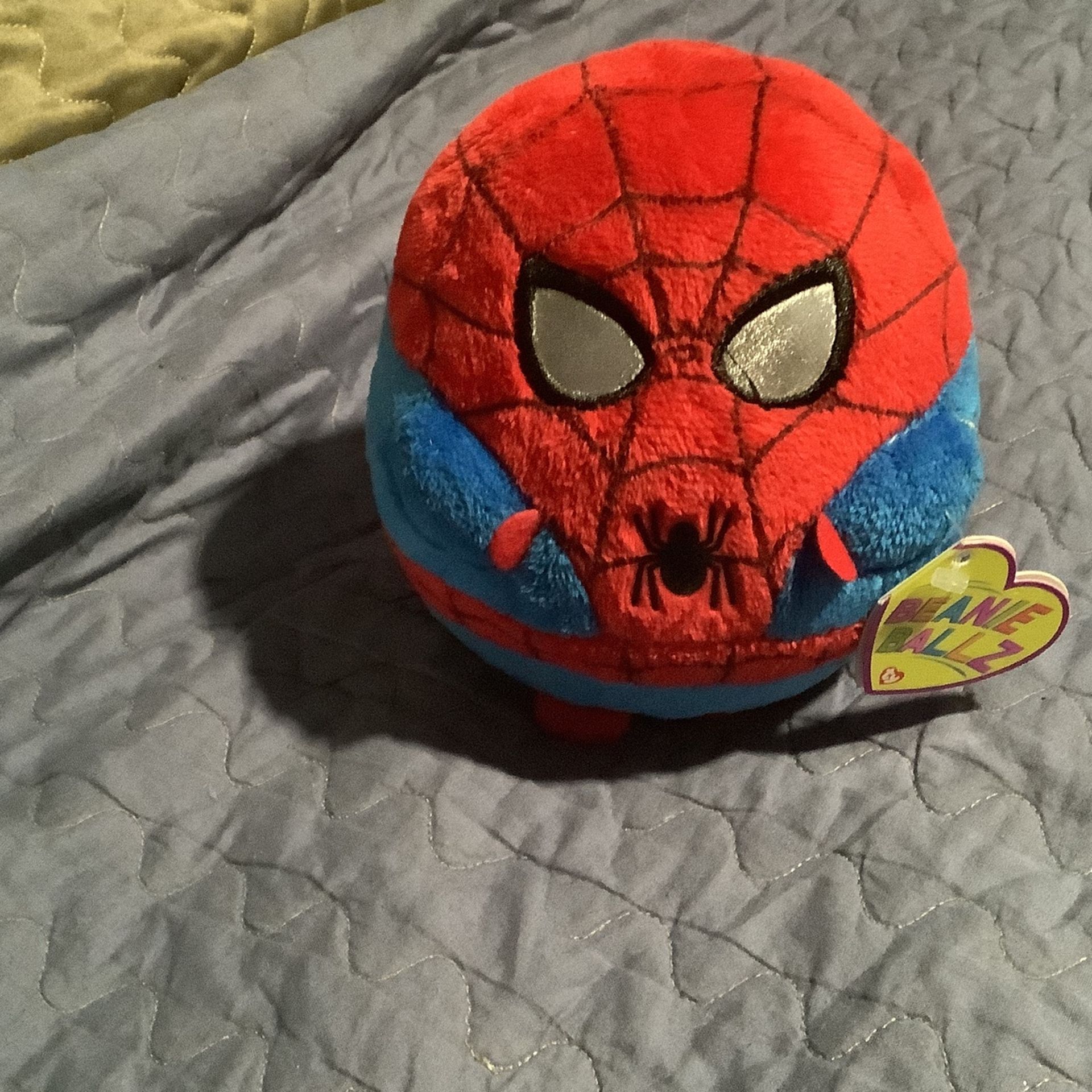 Spider-Man beanie Ballz