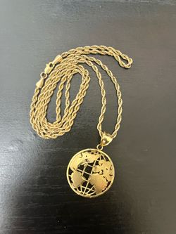Gold rope chain & globe pendant 10k 26mm