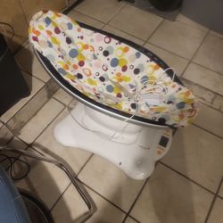 Macaroons Baby Swing