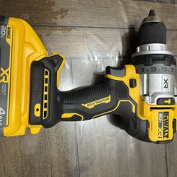 Dewalt 20v Xr Cordless Hmer Drill With 4.0AH battery