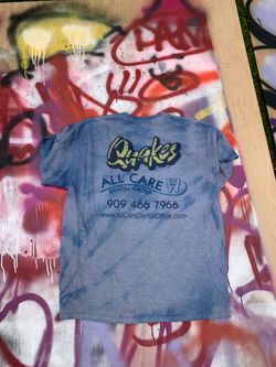 Quakes tee size xl
