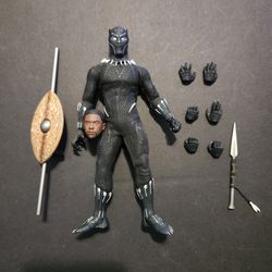 Mezco One 12 Black Panther