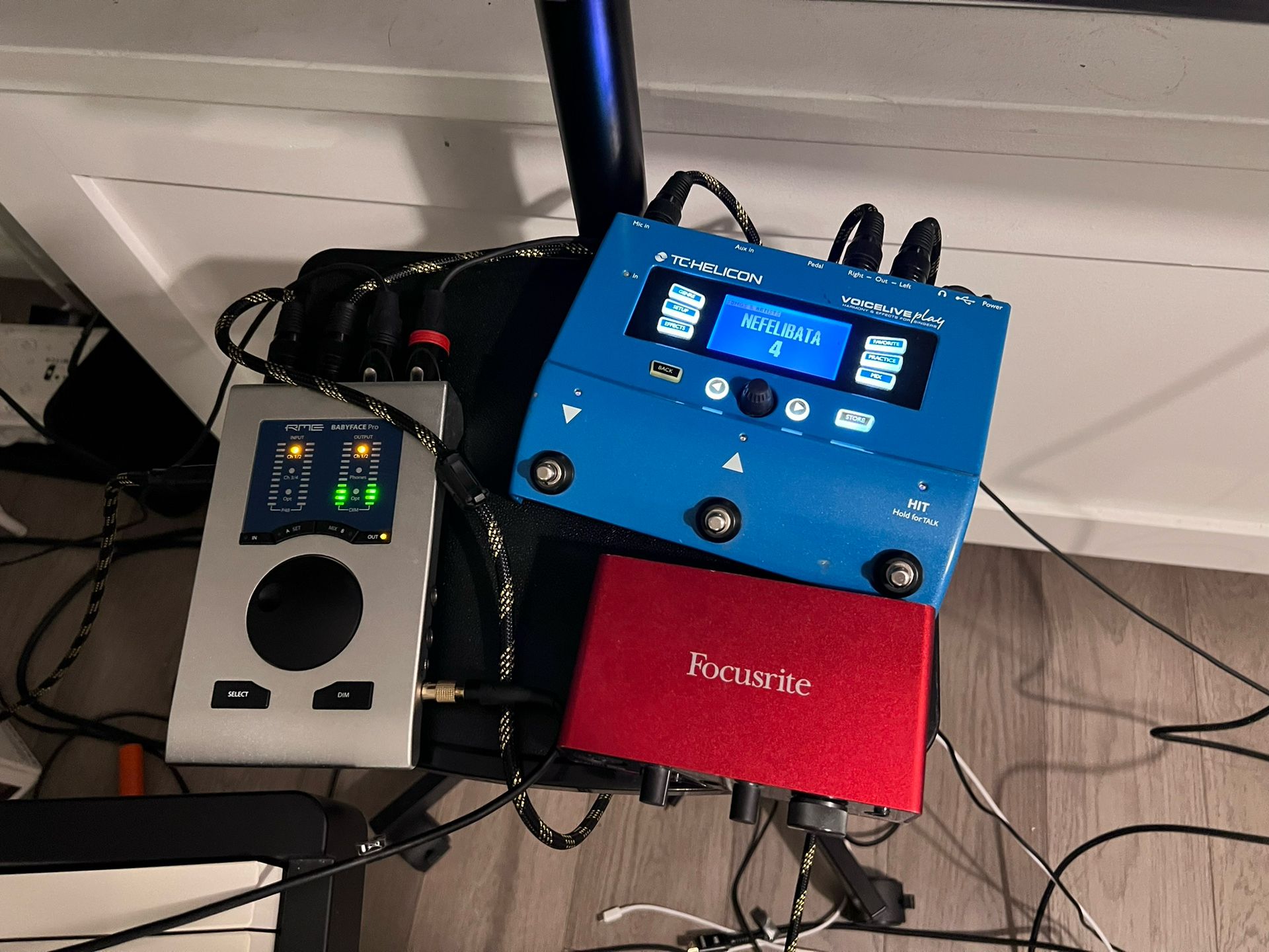 TC helicon Voice Live Play (with Power Switch)