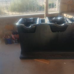 Head Wash Station For Beauty Parlor