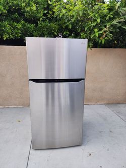 LG REFRIGERATOR