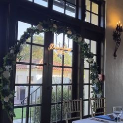 Sweetheart Table Arch 