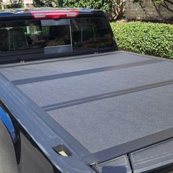 RealTruck Extang Endure ALX Hard Folding Tonneau Cover GMC CHEVY 2500