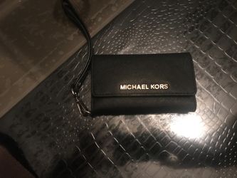 Michael Kors iPhone 5 wallet