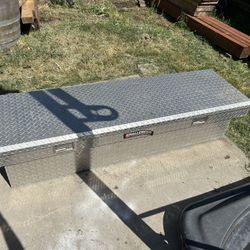 Tailgate Toolbox 