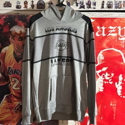 Lakers Sweater Size L