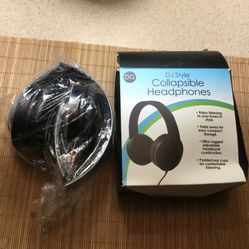 Headphones - DJ Style Collapsible headphones - Brand New In Wrapper - Stereo Jack