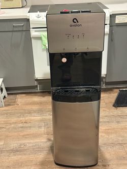 Avalon 1500-Gallon Stainless steel Water cooler