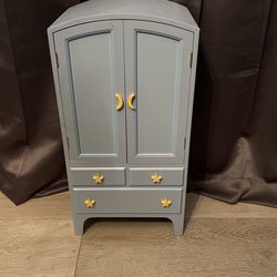 American Girl Doll Closet/Build-a-Bear