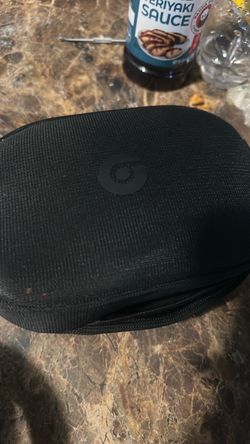 Beats Solo 4