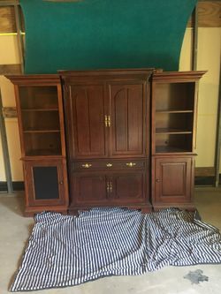 Entertainment Center asking $700