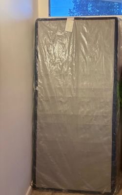 Summons boxspring for King bed new