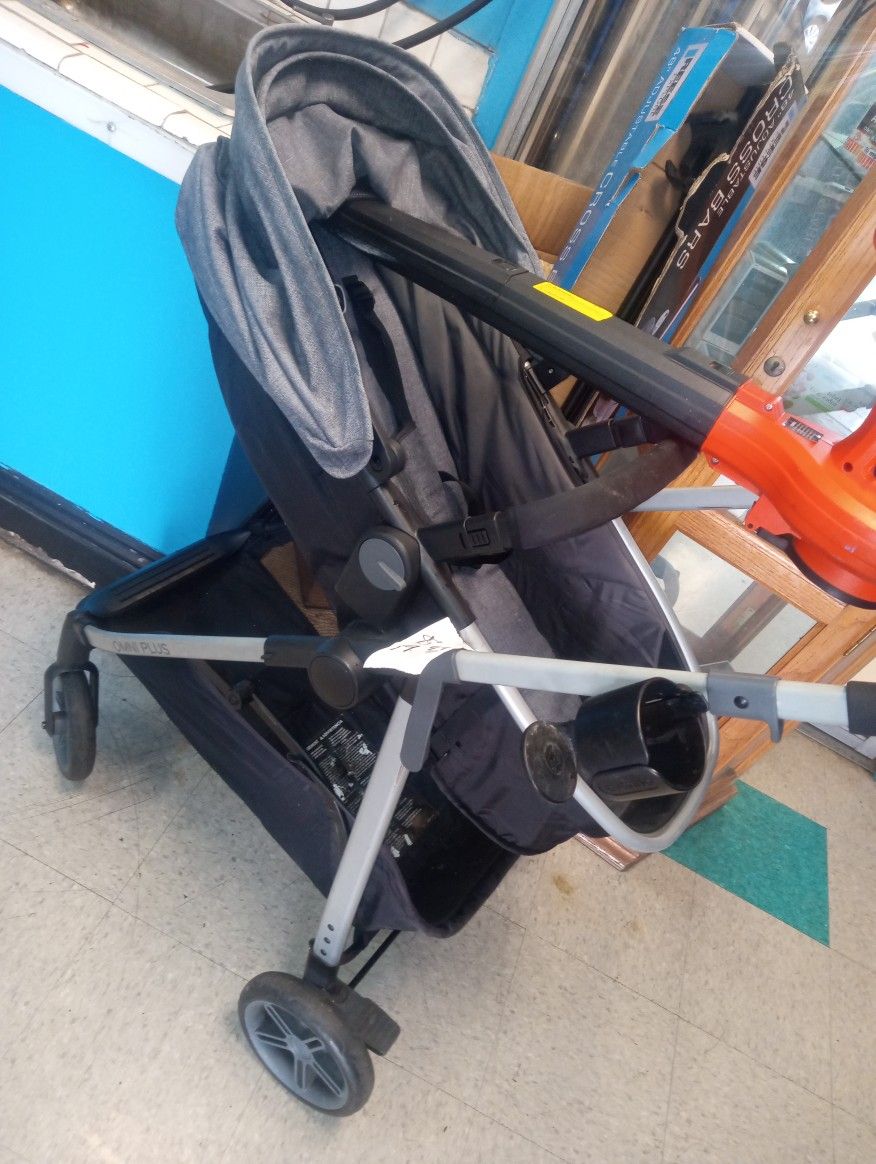 Nice Kids Stroller 