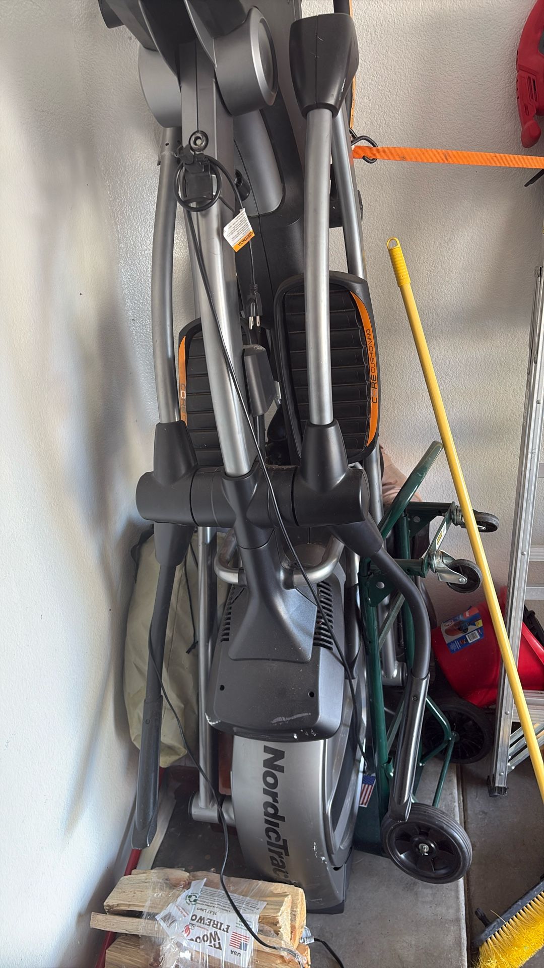 Elliptical machine