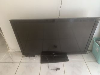 LG Tv 55-$175. Today