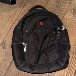 Swiss Gear Backpack| Perfect For Traveling
