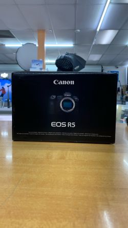 Canon Camera EOS R5 Brand New 