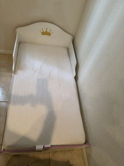Cama Pequeña Para Niña 