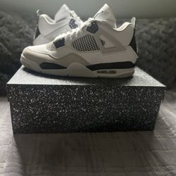 Jordan 4
